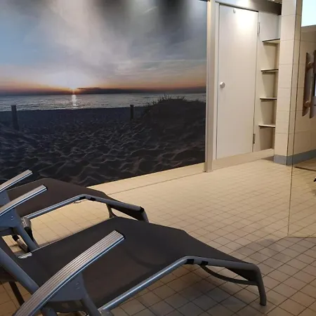 Апартаменты Strandhotel 43